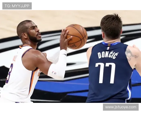 布克爆发助太阳险胜独行侠